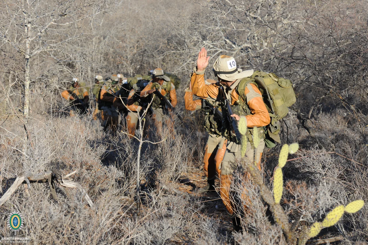 Combatente da Caatinga do 72.º Batalhão de Infantaria Motorizado - Exército Brasileiro — Petrolina, Pernambuco, Brasil