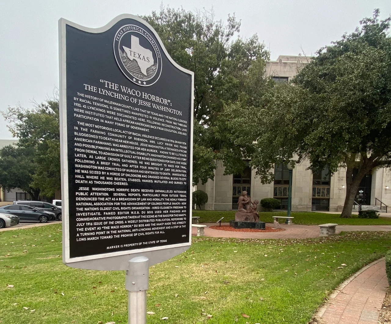 Jesse Washington Lynching Historic Marker
Waco City Hall
Waco, Texas, USA