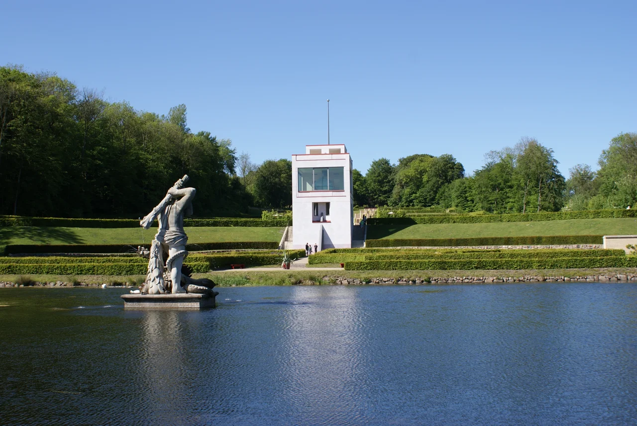 Schleswig, Schloss Gottorf, Neuwerkgarten, Herkulesteich und Globushaus