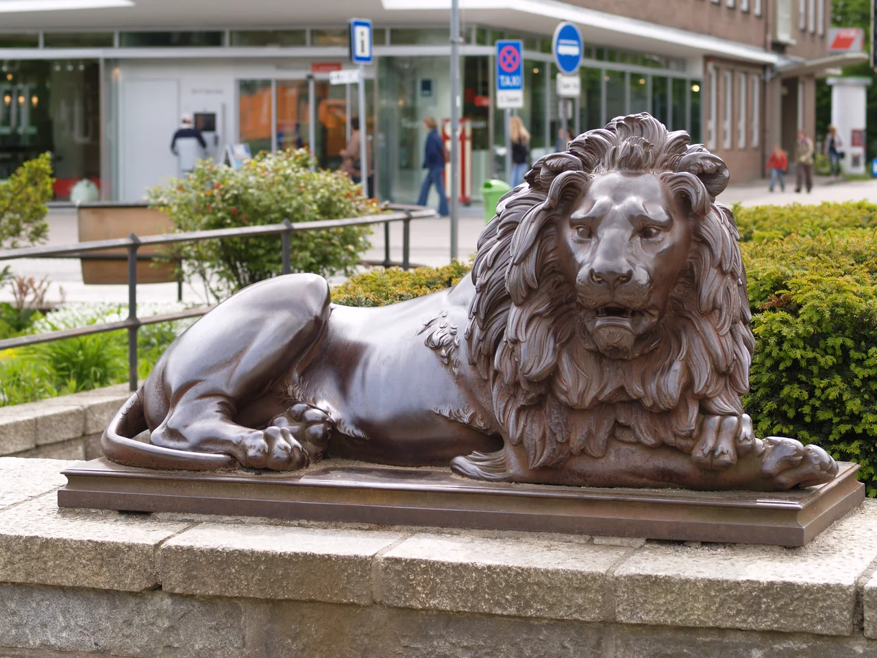 The Lübecker Lions, 1823, (de:Christian Daniel Rauch zugeschrieben)

in front of the Holstentor, south one